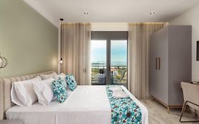 Thea Luxury Apartments